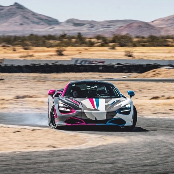 Meet your Posher, Alberto - Picture 1 of 1